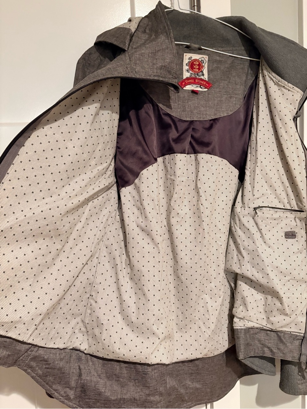 Three Stones Hooded spring/ fall Jacket - Picture 4 of 5